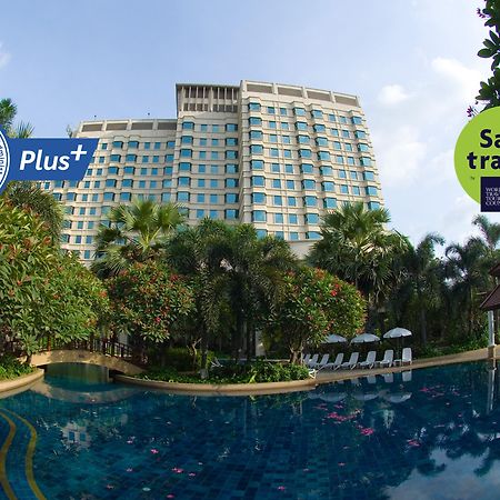 Rama Gardens Hotel Bangkok - SHA Plus Certified Bagian luar foto