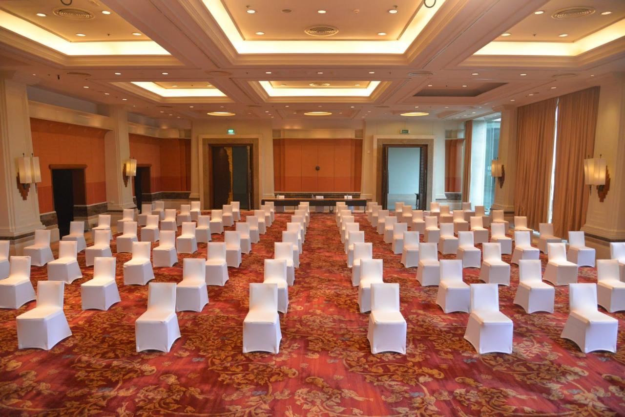 Rama Gardens Hotel Bangkok - SHA Plus Certified Bagian luar foto