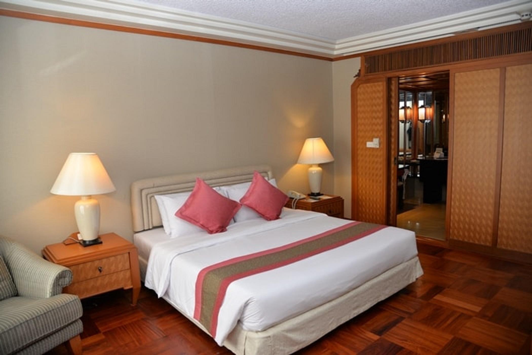 Rama Gardens Hotel Bangkok - SHA Plus Certified Bagian luar foto