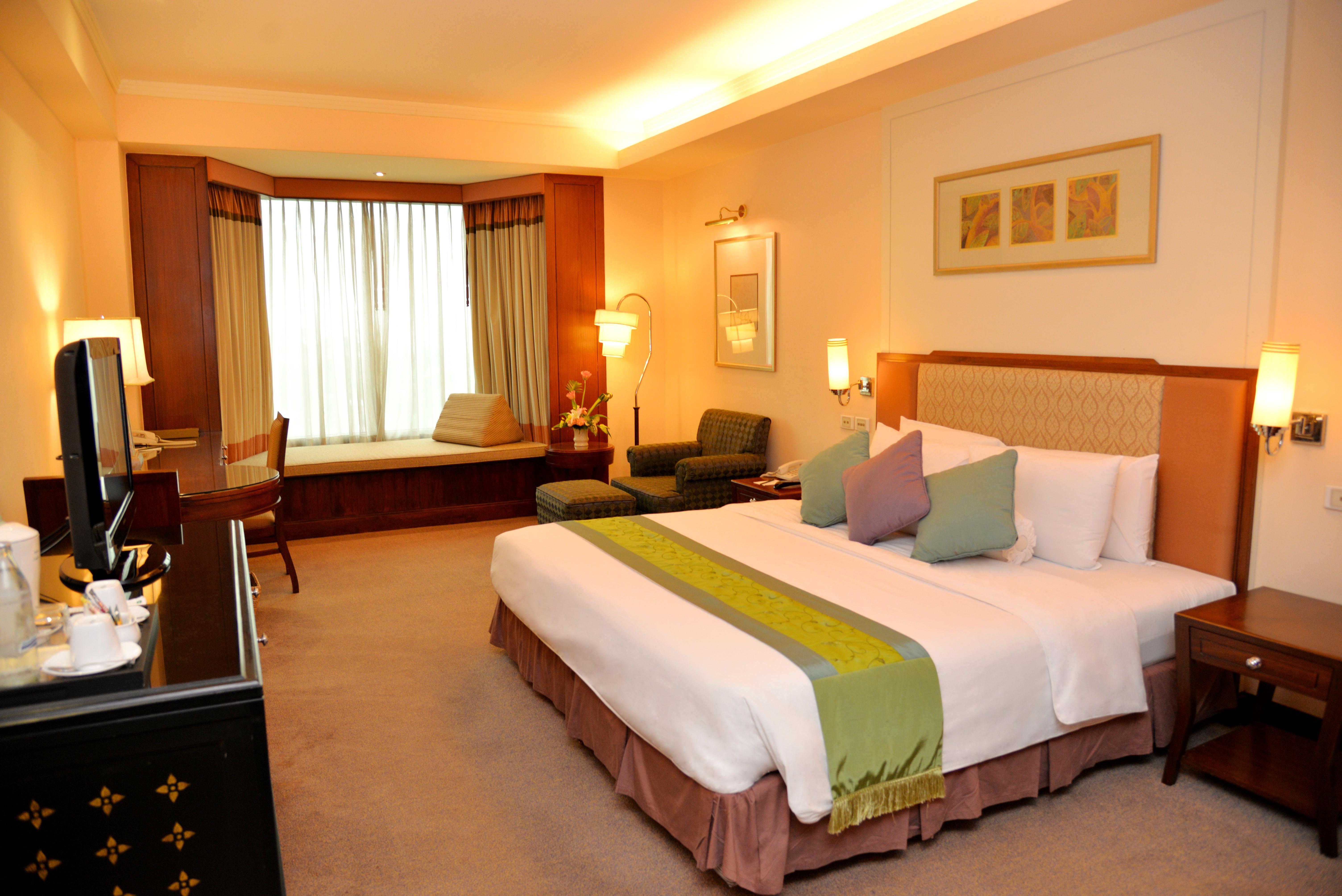 Rama Gardens Hotel Bangkok - SHA Plus Certified Bagian luar foto