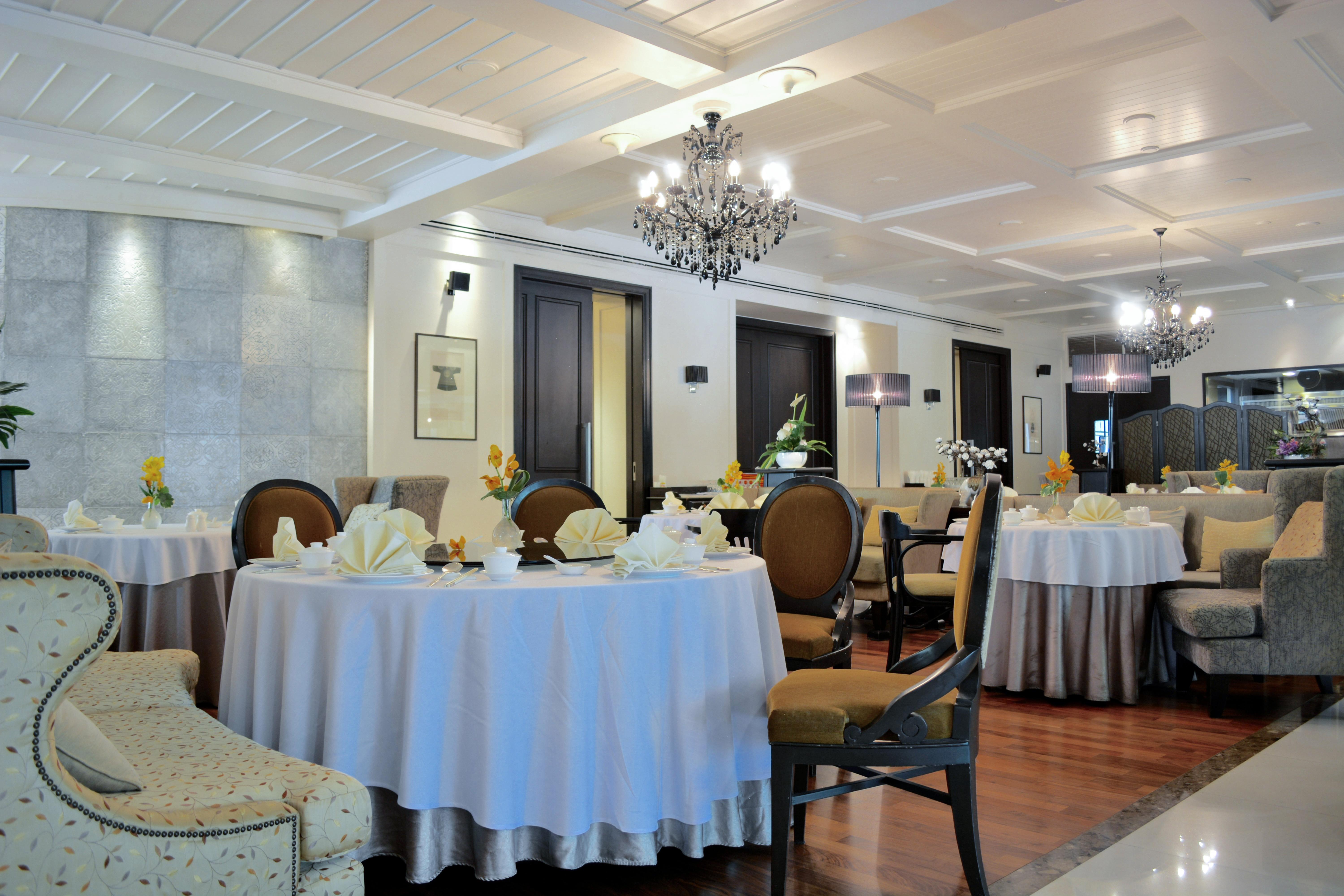 Rama Gardens Hotel Bangkok - SHA Plus Certified Bagian luar foto