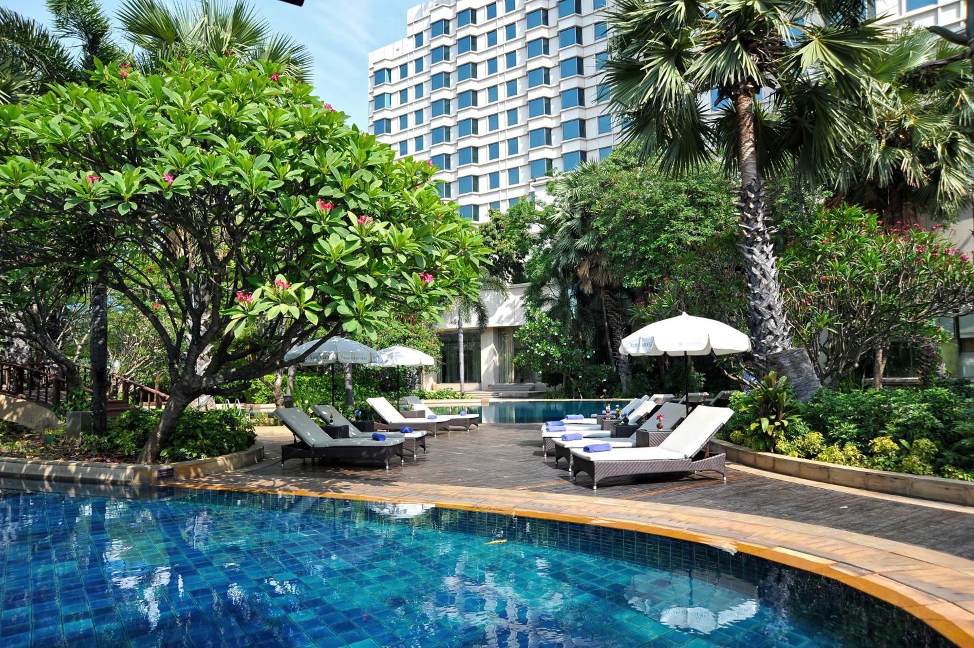 Rama Gardens Hotel Bangkok - SHA Plus Certified Bagian luar foto